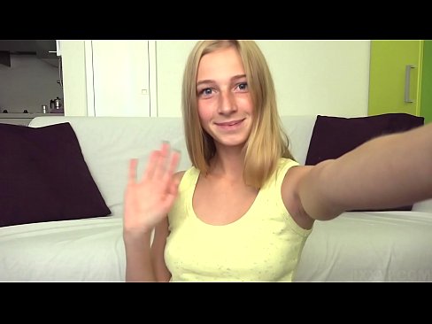 ❤️ 当我无聊的时候,我懒惰地自慰我的粉红色的阴部 Russian porn﹏﹏