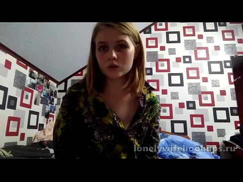 ❤️ 来自俄罗斯的年轻金发碧眼的学生喜欢更大的阴茎。 Russian porn﹏﹏